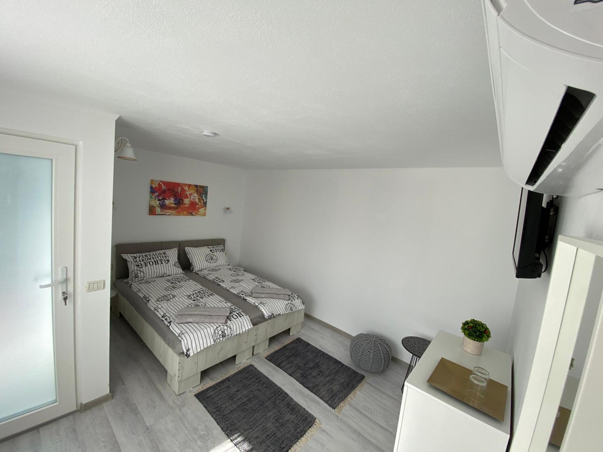 קורטאה דה ארגס Four Rooms מראה חיצוני תמונה